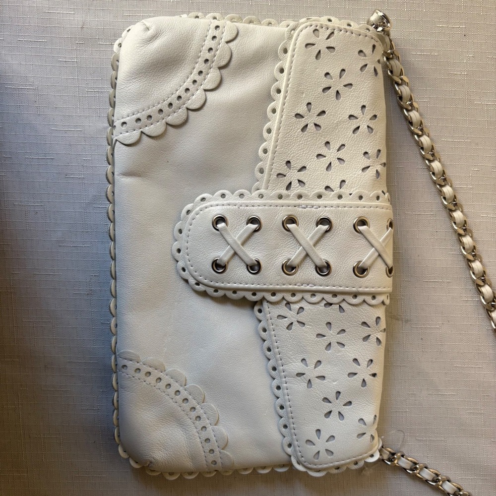 Isabella Fiore White Leather Laser Cut Scalloped Lace Up Shoulder Bag Lilac
